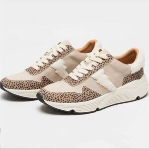 Piper Leopard Women's Runner Sneakers